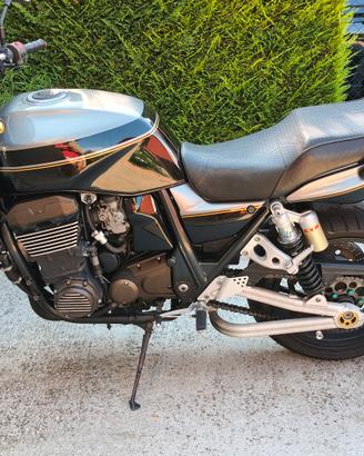 Kawasaki zrx 1200