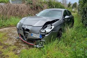 🔥  – Alfa Romeo Giulietta 2013 🔥