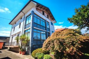 Casa indipendente con giardino vigliano biellese