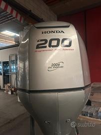Motore honda 200 cv