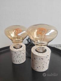 Set lampade design da comodino con lampadina