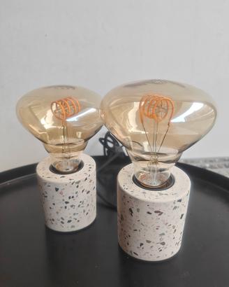 Set lampade design da comodino con lampadina
