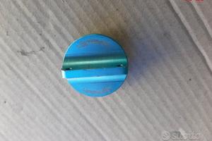 TAPPO OLiO MOTORE IN ERGAL PER TUTE LE MOTO YAMAHA