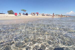 Appartamenti con uscita diretta lungomare davoli