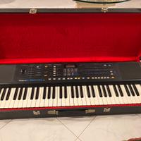 Tastiera Roland E35