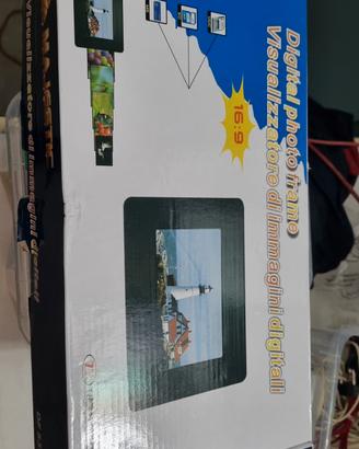 Cornice digitale LCD 7" (pollici) - majestic