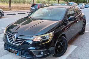 Renault Megane Mégane dCi 8V Energy Zen (CAMBIO AU