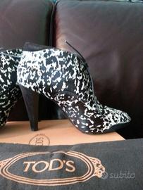 Stivaletti Tods in cavallino