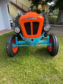 trattore d'epoca Lamborghini 3352R