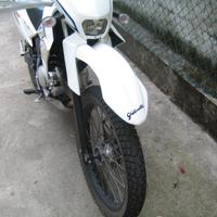 Malaguti X3M 125 ( Yamaha XT 125 )