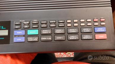 yamaha RX21L drum machine