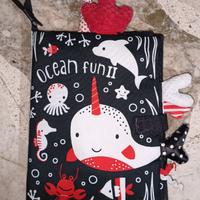 Libro tela bambini oceano inglese