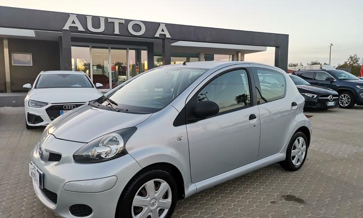 TOYOTA Aygo 1.0 VVT-i 5p. Sol