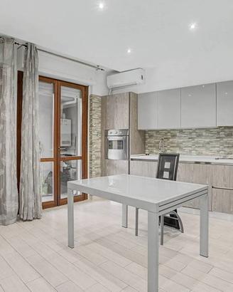 Appartamento di 60 m² con 2 locali e posto auto a 