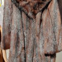 Pelliccia di visone selvatico