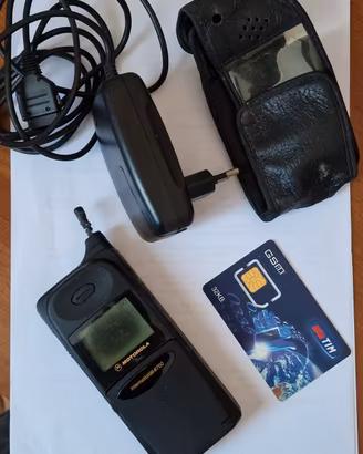 Telefono Motorola 8700 International