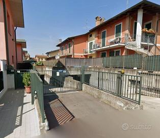 Immobile in asta di 108 m² con 3 locali e box auto