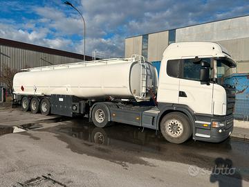 Scania R420 con semirimorchio OMT