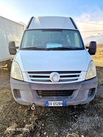 Minibus iveco del 2007 motore rotto in saldo 032