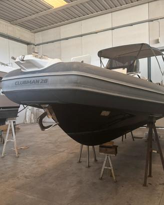 Joker boat clubman 28 anno 2022 con 2 yamaha200cv