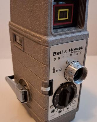 Bell & Howell Camera 8 mm ONE NINE vintage