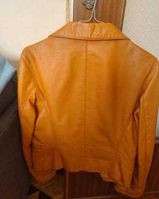 Giacca in pelle vera. Made in Italy