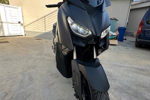 Yamaha xMax300