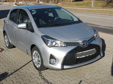 Ricambi usati per Toyota Yaris 2016