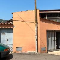 Guspini- Indipendente da ristrutturare