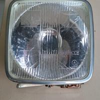 Faro anteriore Fiat 125