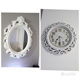 specchio e orologio da muro