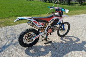 Moto Enduro Fantic TZ 300 2T