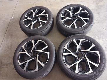 Cerchi Toyota Chr 18 con gomme