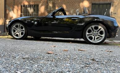 bella bmw z4