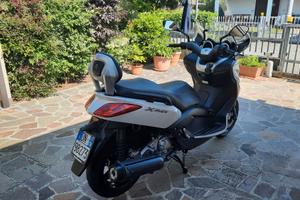 Scooter Yamaha X-Max 250