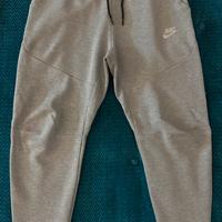 Pantalone NIKE Tech