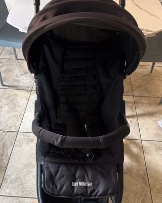 Passeggino kuki Baby Monsters