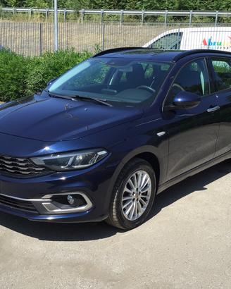 Fiat Tipo 1.6 Mjt 130cv SW Life Navigatore