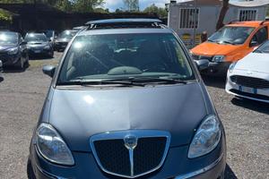 Lancia MUSA 1.4 16V POLTRONA FRAU