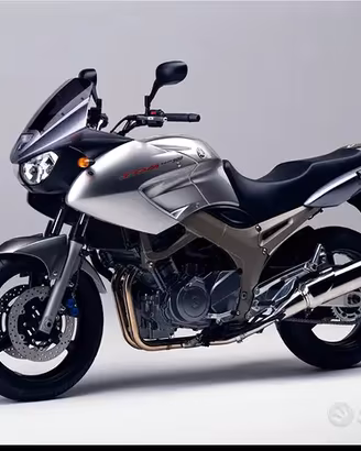 YAMAHA TDM 900 RICAMBI