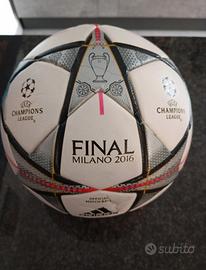 Pallone ufficiale Finale Champions League 2016