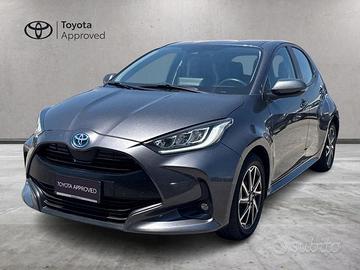 Toyota Yaris Hybrid Trend MY22