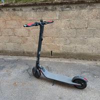 Segway monopattino elettrico Nineboot E22