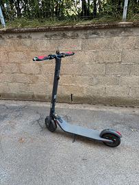 Segway monopattino elettrico Nineboot E22