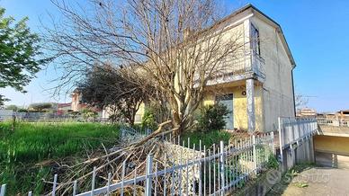 Appartamento e garage a Zimella (VR)