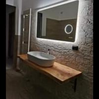 Arredamento artigianale con legno pregiati