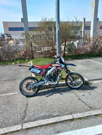 hm 50 (73.5)