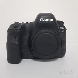 Reflex Canon 6D Mark II body usato