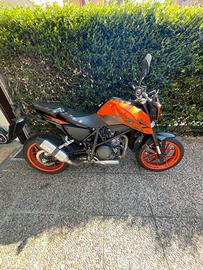 KTM duke 690 depotenziato