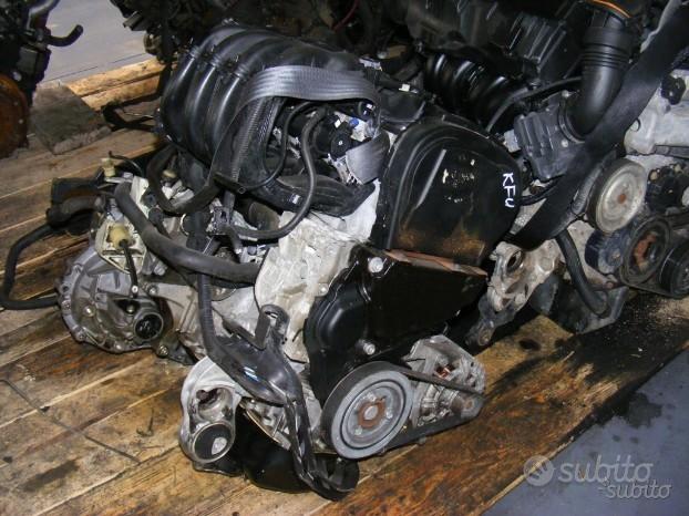 Motore Peugeot 1007 - 2005 - 1.4 Benzina - KFU usato  Torino